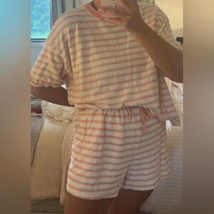 Old Navy pink and cream stripped terry cloth matching set with pockets 2X